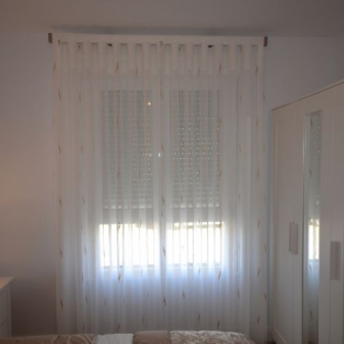 Cortina Onda Perfecta en un dormitorio moderno